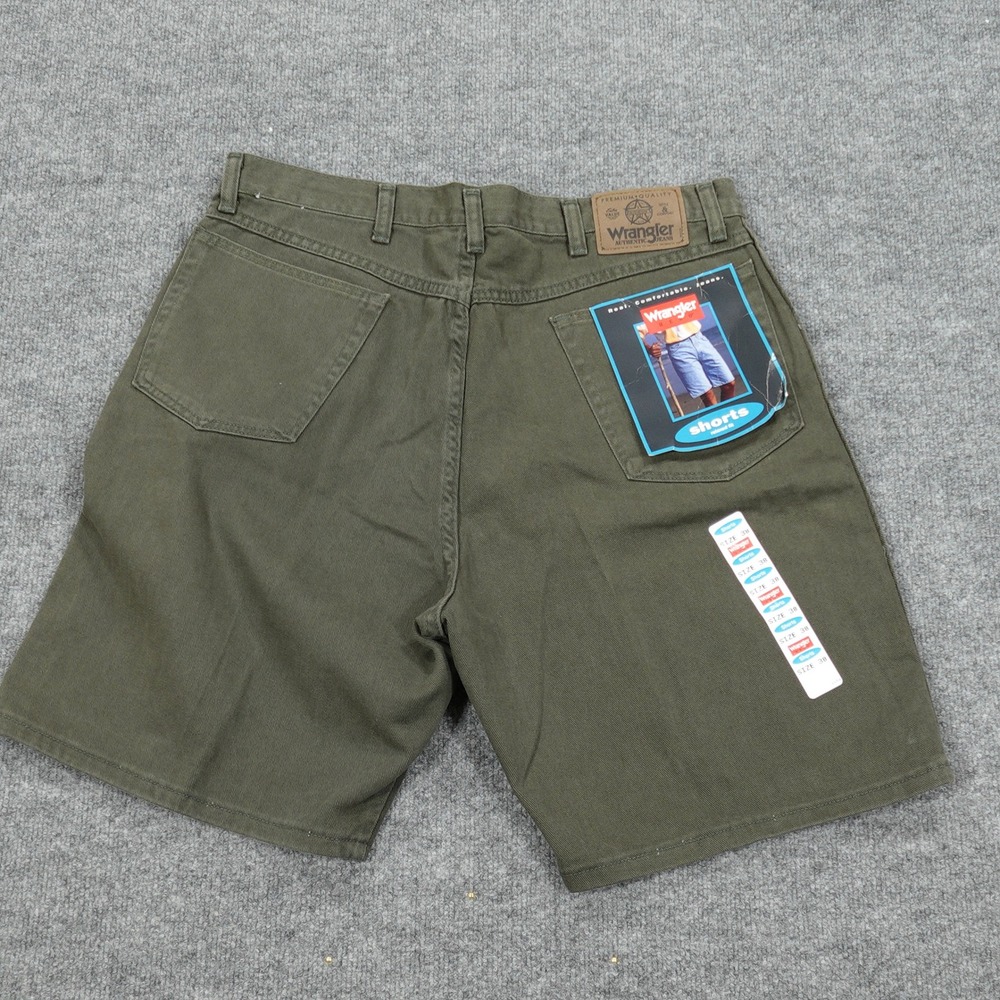 Vintage Wrangler Shorts Mens 38 Green Relaxed Fit Denim 100% Cotton Made in USA - Picture 2 of 8